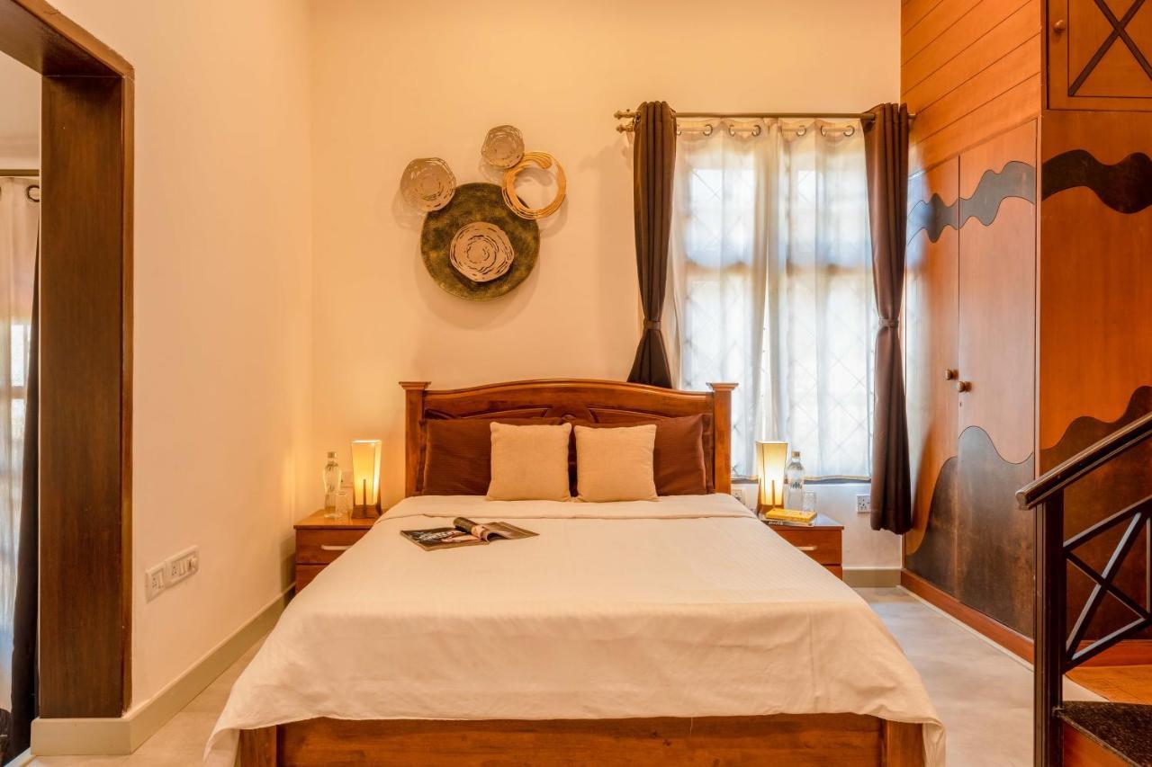 Вилла Casa Amarela - Lux Portuguese 4Bhk In North Goa Альто-Порворим Экстерьер фото